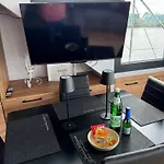 Hausboot Komet Luxus Und Pur Max 5 Pers