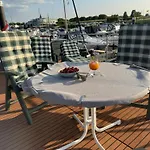 Hausboot Komet Luxus Und Pur Max 5 Pers