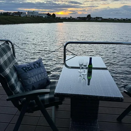 Hausboot Komet Luxus Und Pur Max 5 Pers