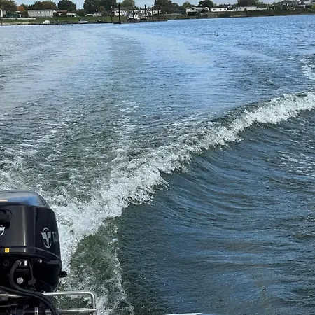 Hausboot Komet Luxus Und Pur Max 5 Pers