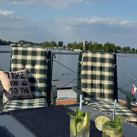 Bådhotel Hausboot Komet Luxus Und Pur Max 5 Pers