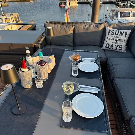 Bådhotel Hausboot Komet Luxus Und Pur Max 5 Pers