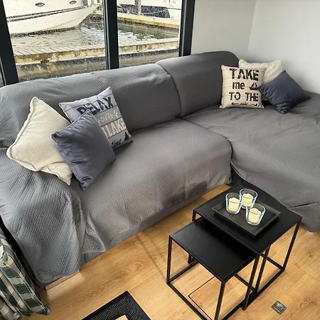 Hausboot Komet Luxus Und Pur Max 5 Pers Botel Maasbommel