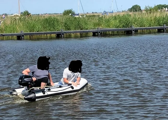 Bådhotel Hausboot Komet Luxus Und Pur Max 5 Pers *